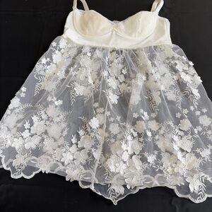 Coquette White Floral Lace Babydoll Lingerie M Sheer Mesh Bridal Boudoir NWOT